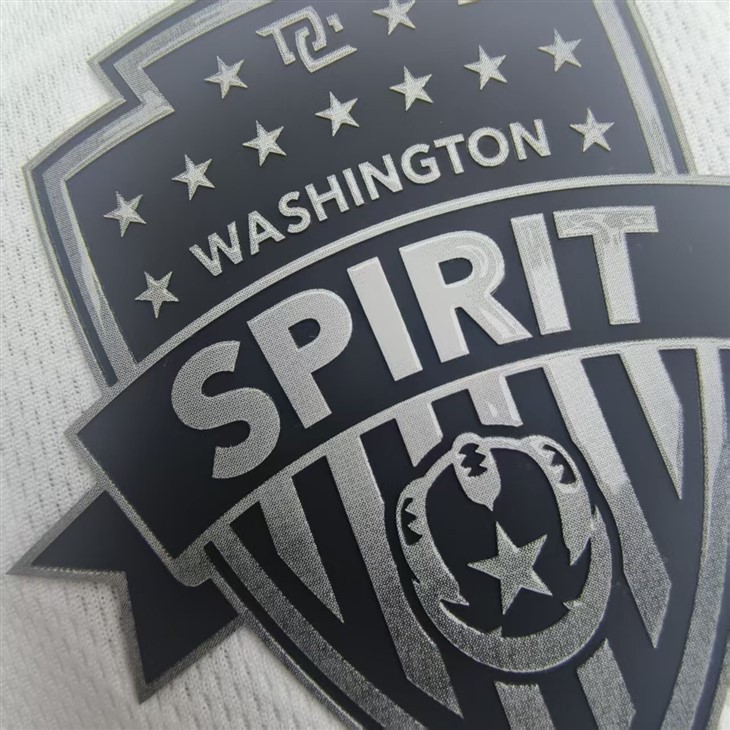 Printing Gradient Color Silicone Heat Transfer Patches For Garments best